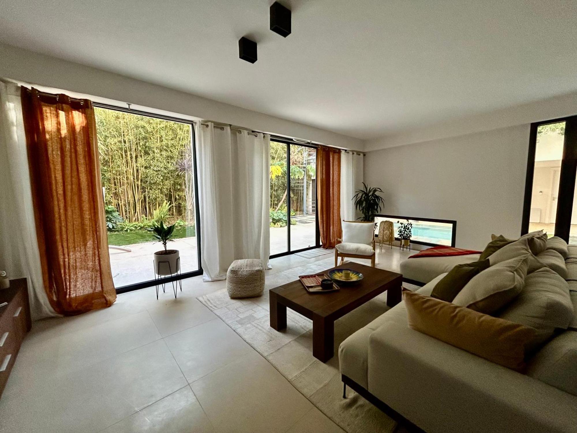 Rumah Bali Cannes Eksteriør bilde