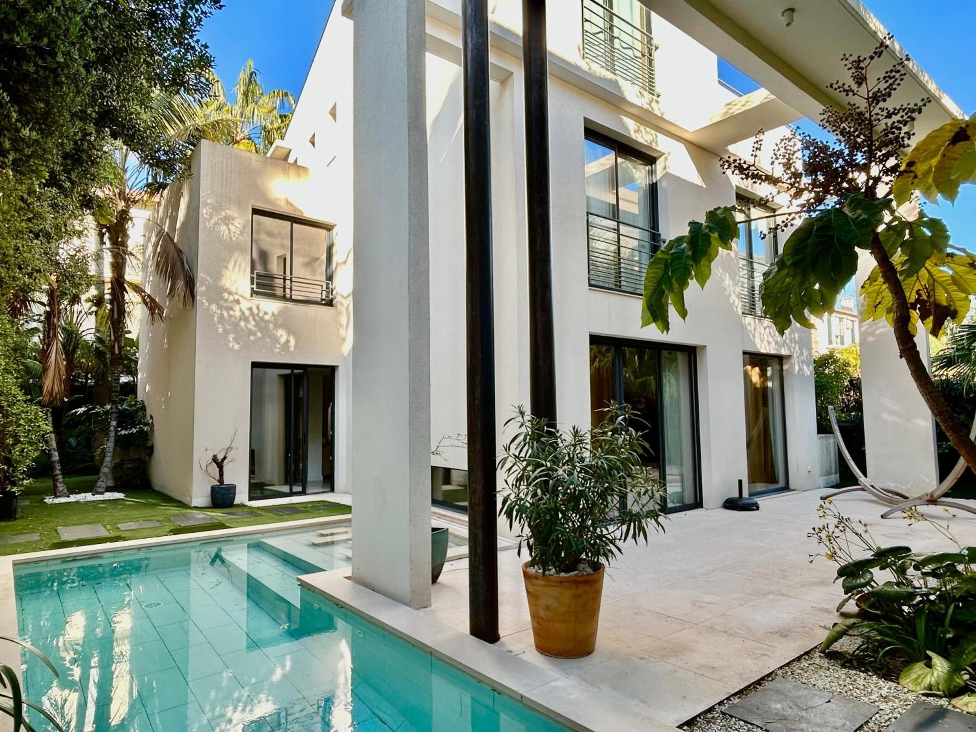 Rumah Bali Cannes Eksteriør bilde